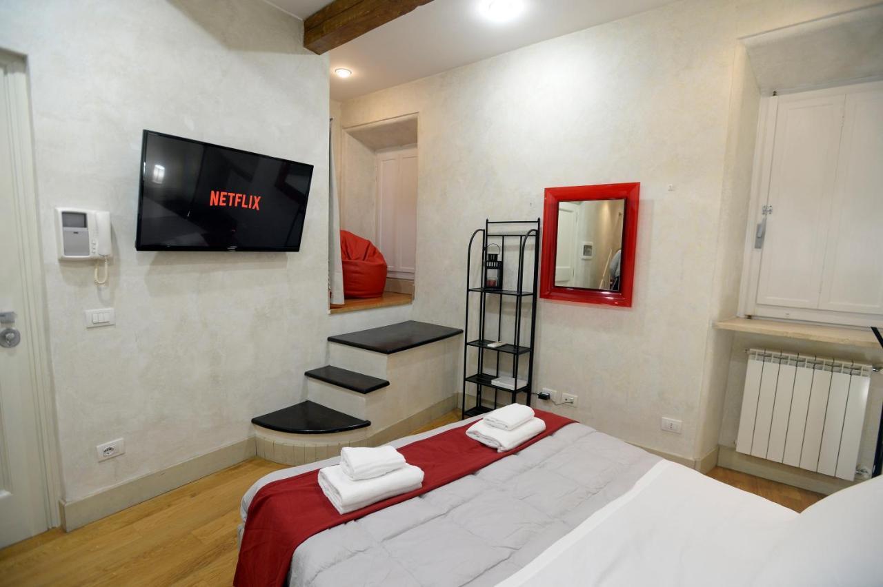 La Casa Degli Osti 1 - Piazza Navona Apartman Róma Kültér fotó