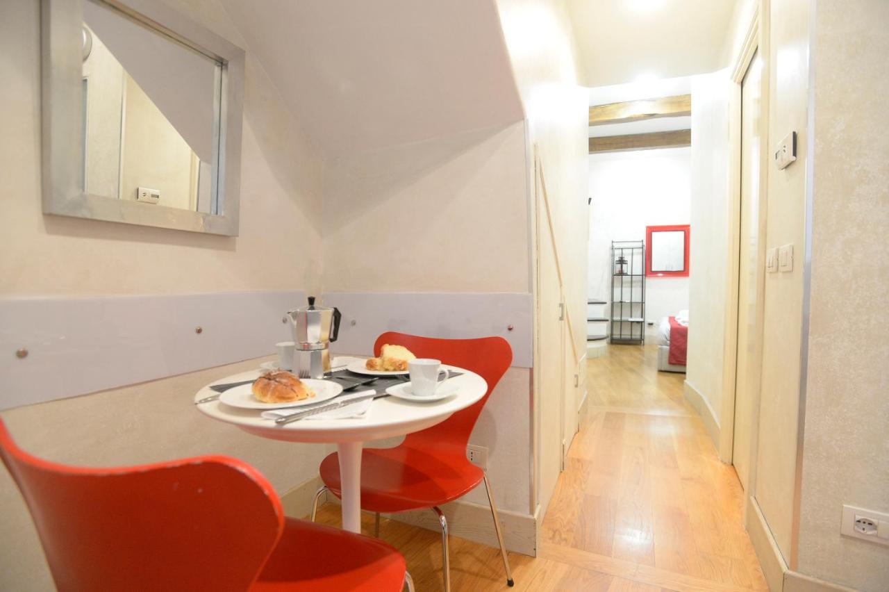 La Casa Degli Osti 1 - Piazza Navona Apartman Róma Kültér fotó