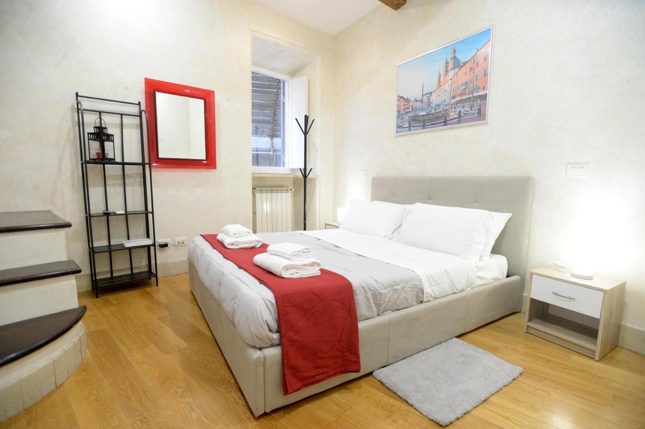 La Casa Degli Osti 1 - Piazza Navona Apartman Róma Kültér fotó