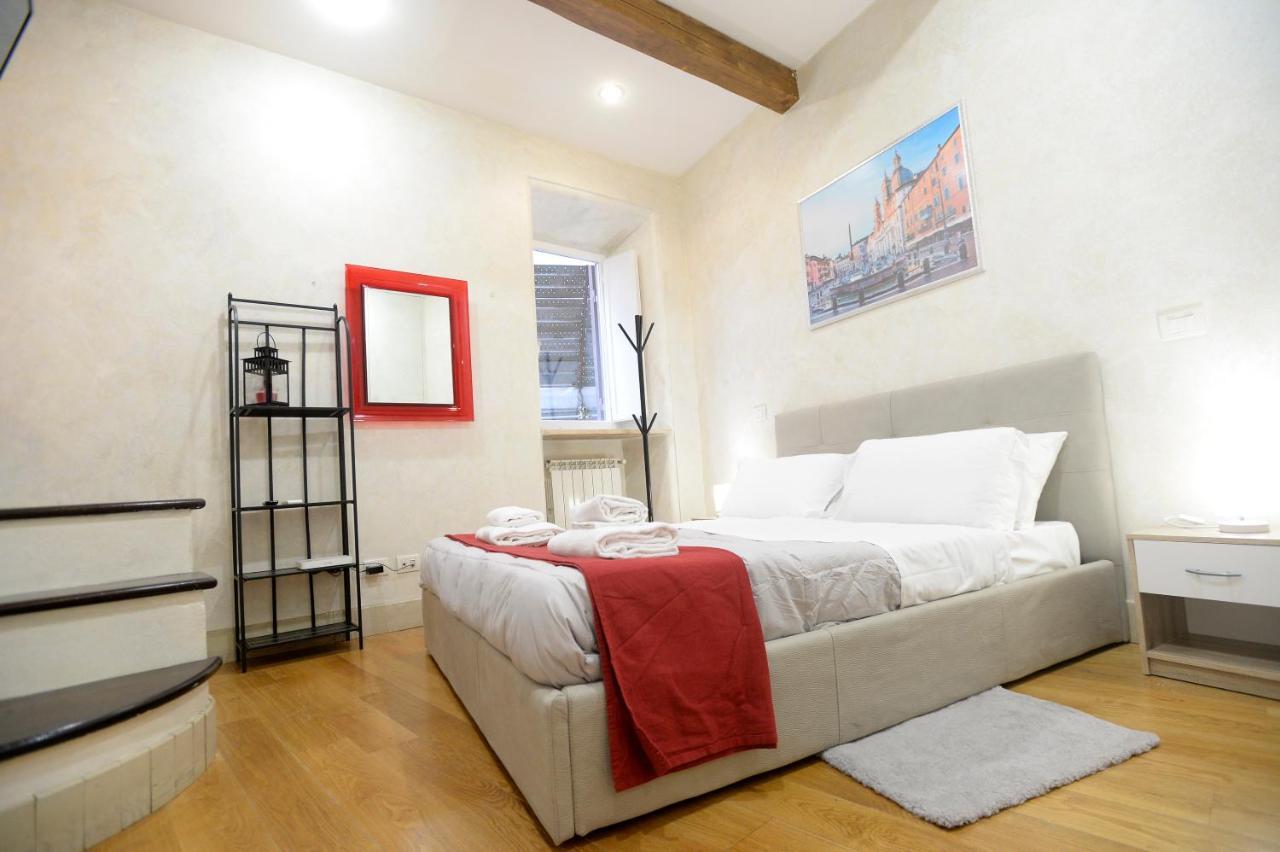 La Casa Degli Osti 1 - Piazza Navona Apartman Róma Kültér fotó